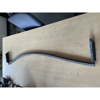 Lamborghini Gallardo Spyder Verdeckdichtung vorn weatherstripping convertible Top Seal Gasket 407871381